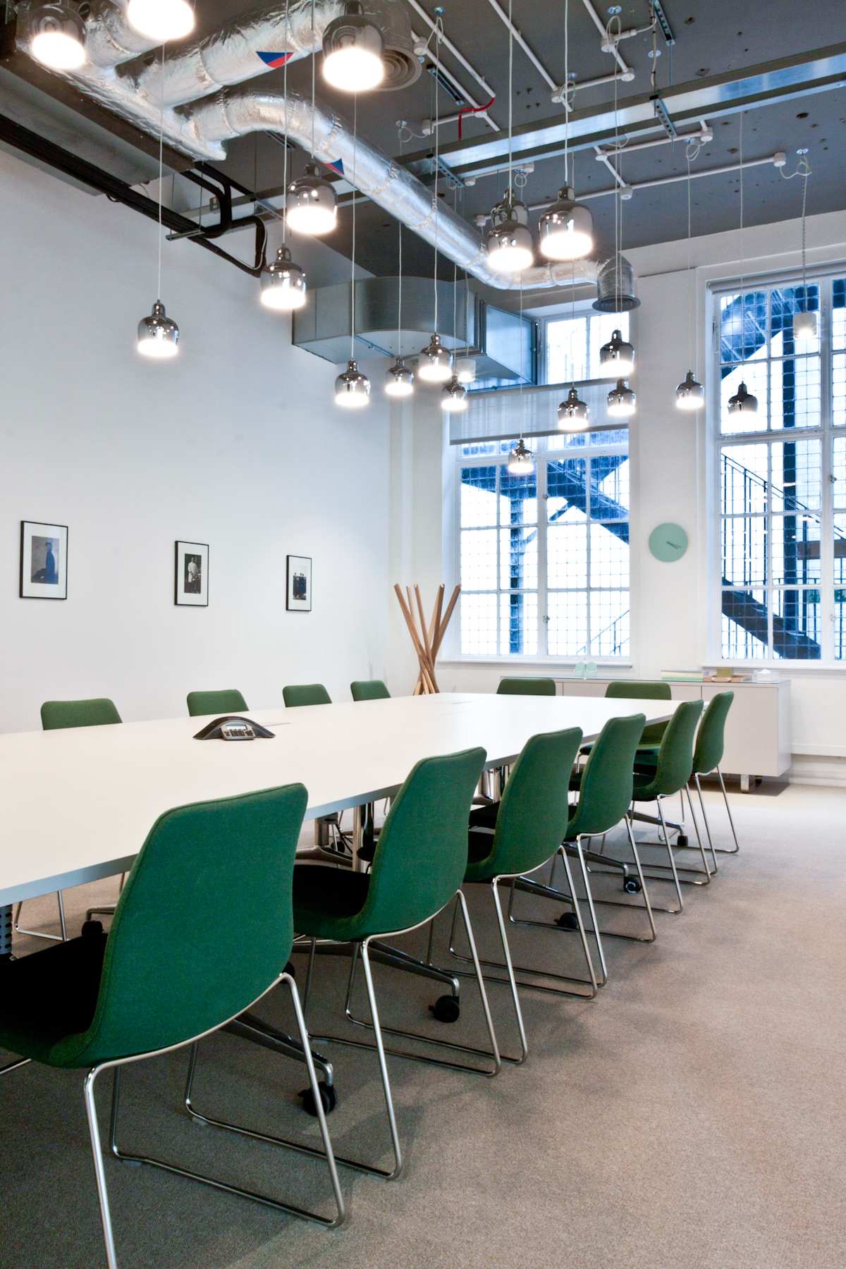 Spaces Oxford Street interior photo 7