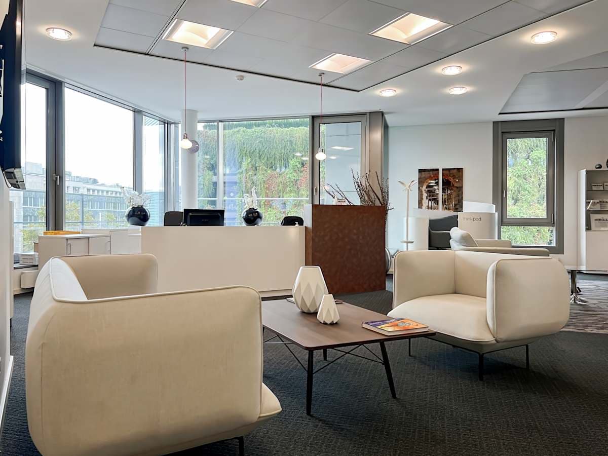 Regus - Stuttgart, Stuttgart City Plaza interior photo 12