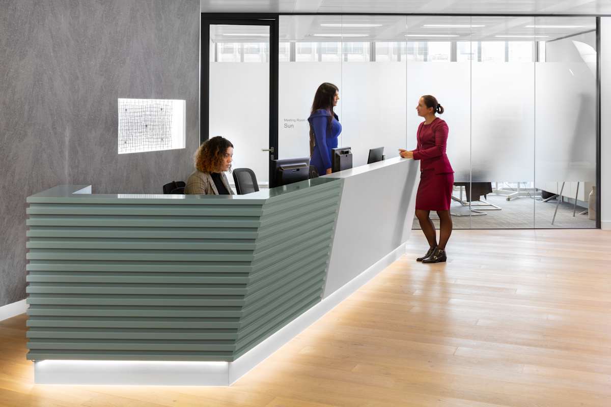Regus - London, London Bridge - The News Building interior photo 2