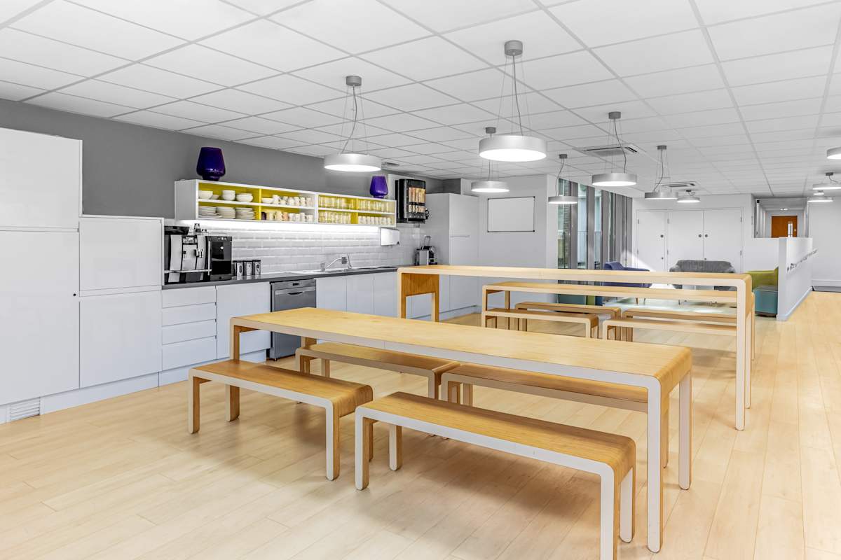 Regus - London, Piccadilly Circus interior photo 5