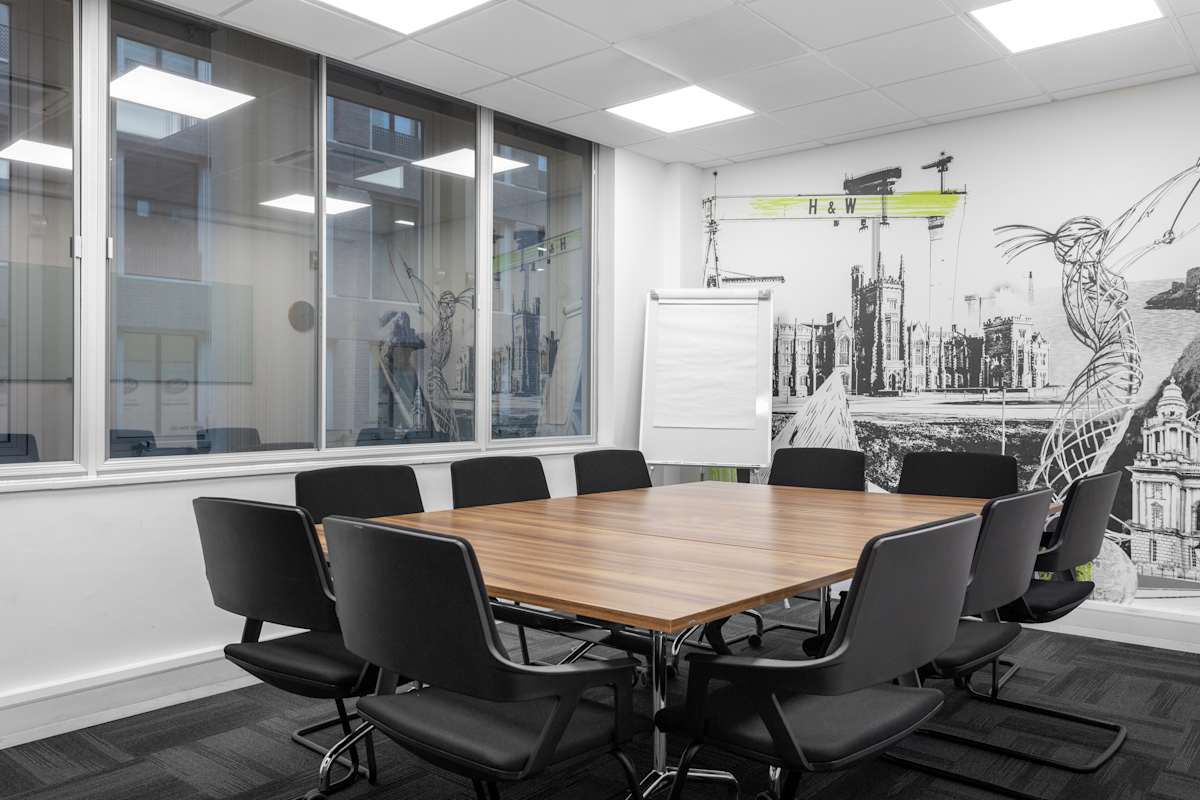 Regus - London, Hanover Square - No 17 interior photo 3