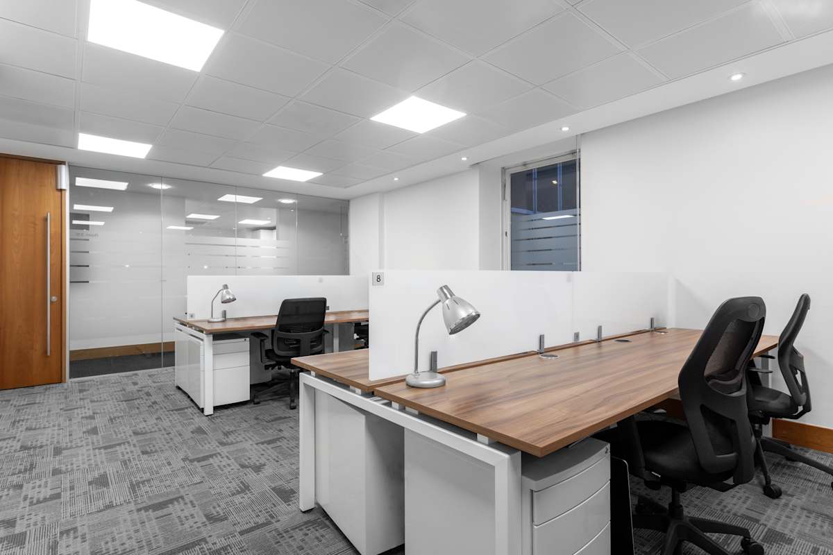 Regus - London, Hanover Square - No 17 interior photo 7