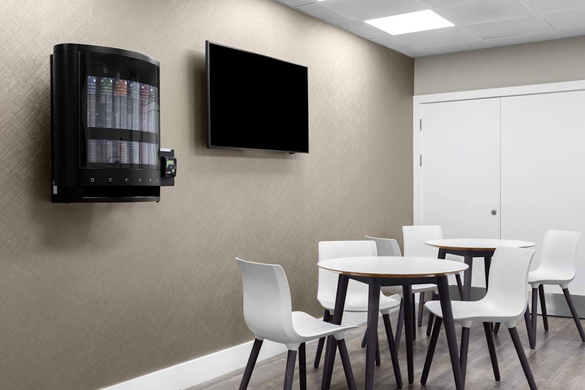 Regus - London, Hanover Square - No 17 interior photo 8