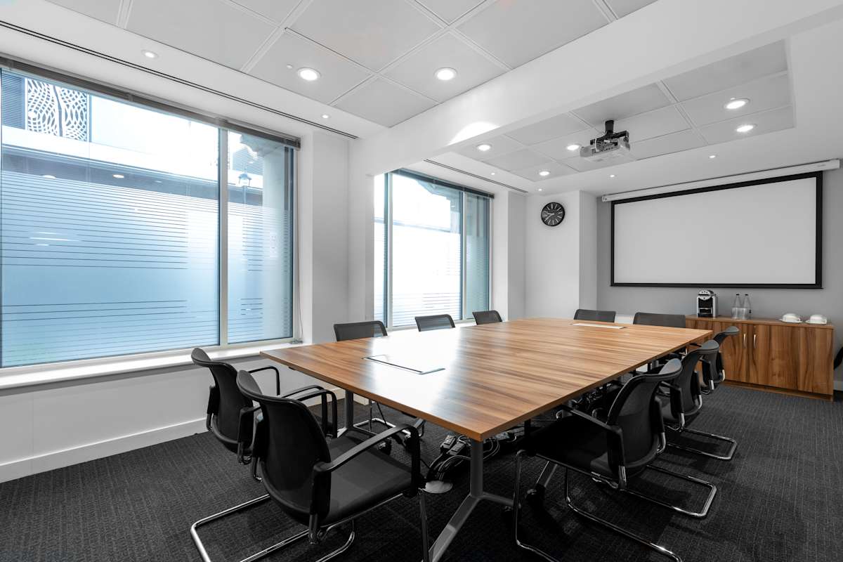 Regus - London, Oxford Street (Marble Arch) interior photo 3