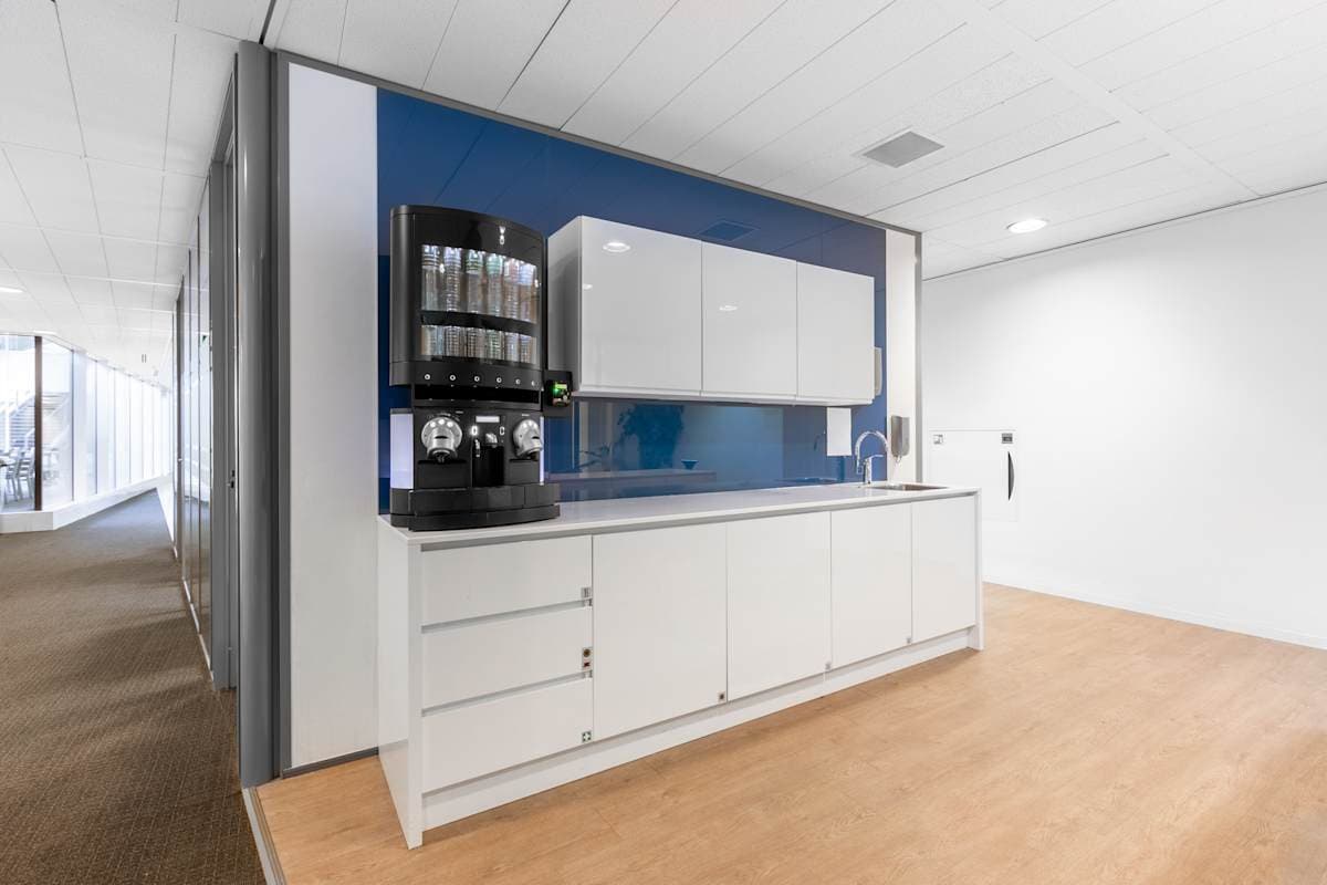 Regus - Amsterdam, Vinoly interior photo 6