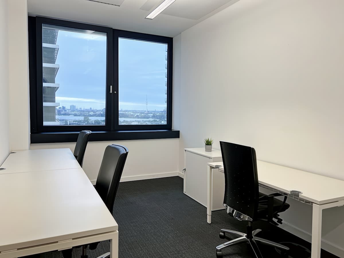 Regus - Hamburg, Mundsburg Tower interior photo 11