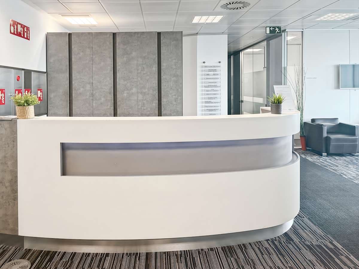 Regus - Torre de Cristal interior photo 4