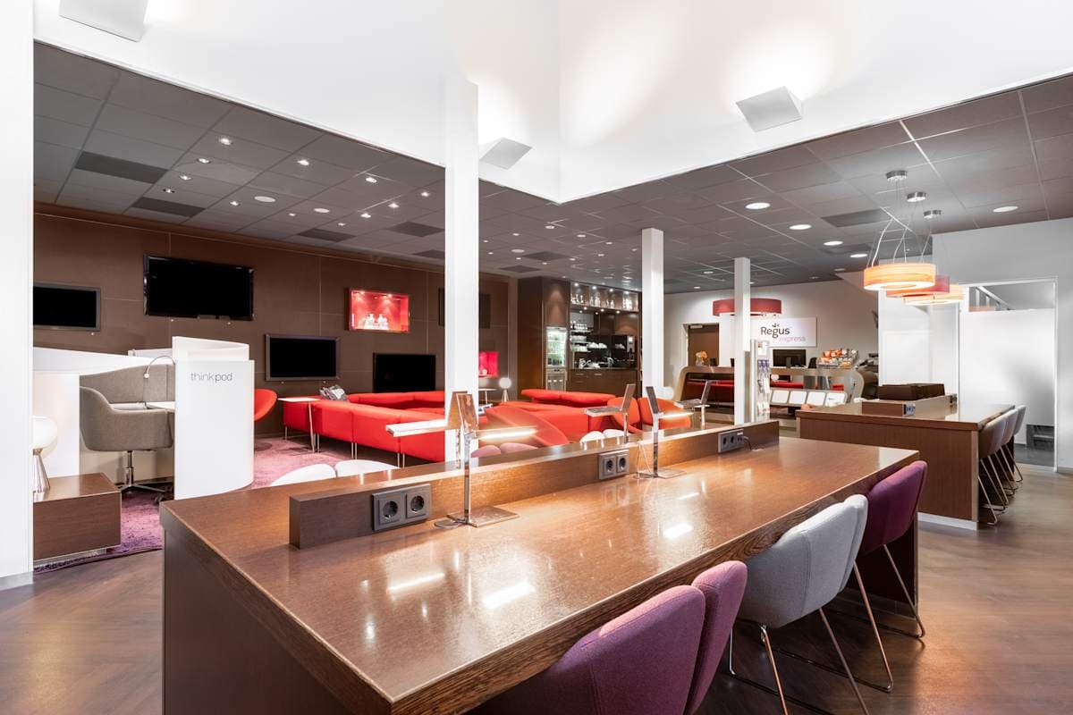 Regus Express - Amsterdam Centraal NS International interior photo 5