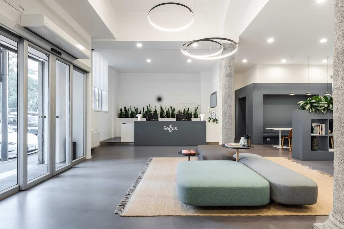Regus - Milan Brera interior photo 2