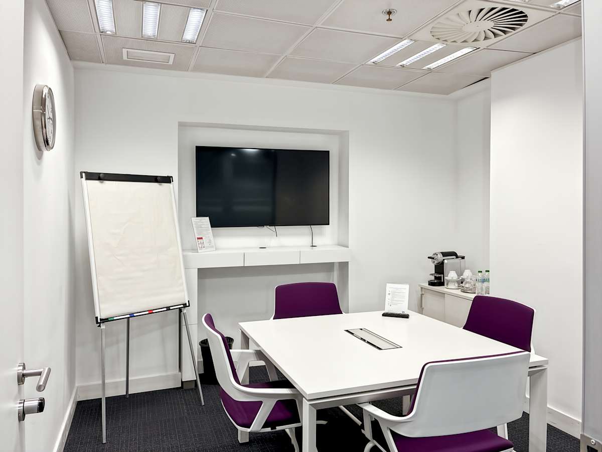 HQ - Madrid, Castellana interior photo 5