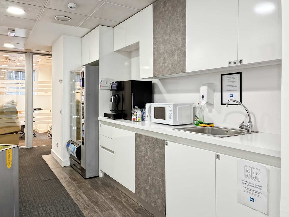 HQ - Madrid, Castellana interior photo 6