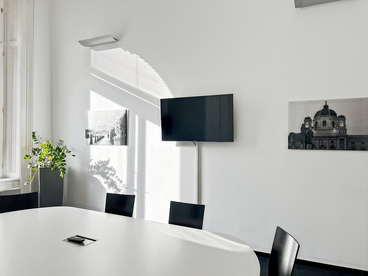 Regus Le Palais interior photo 9