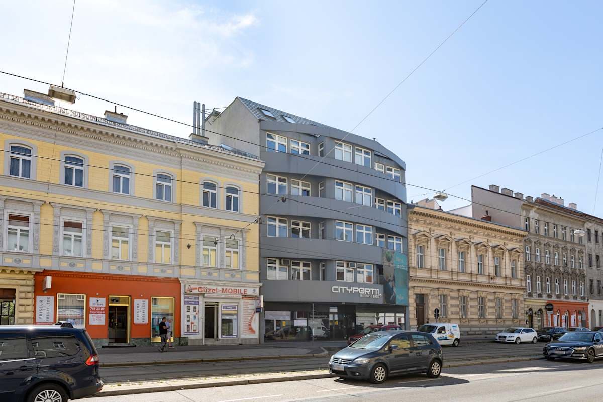 Regus Cityport 11 interior photo 1