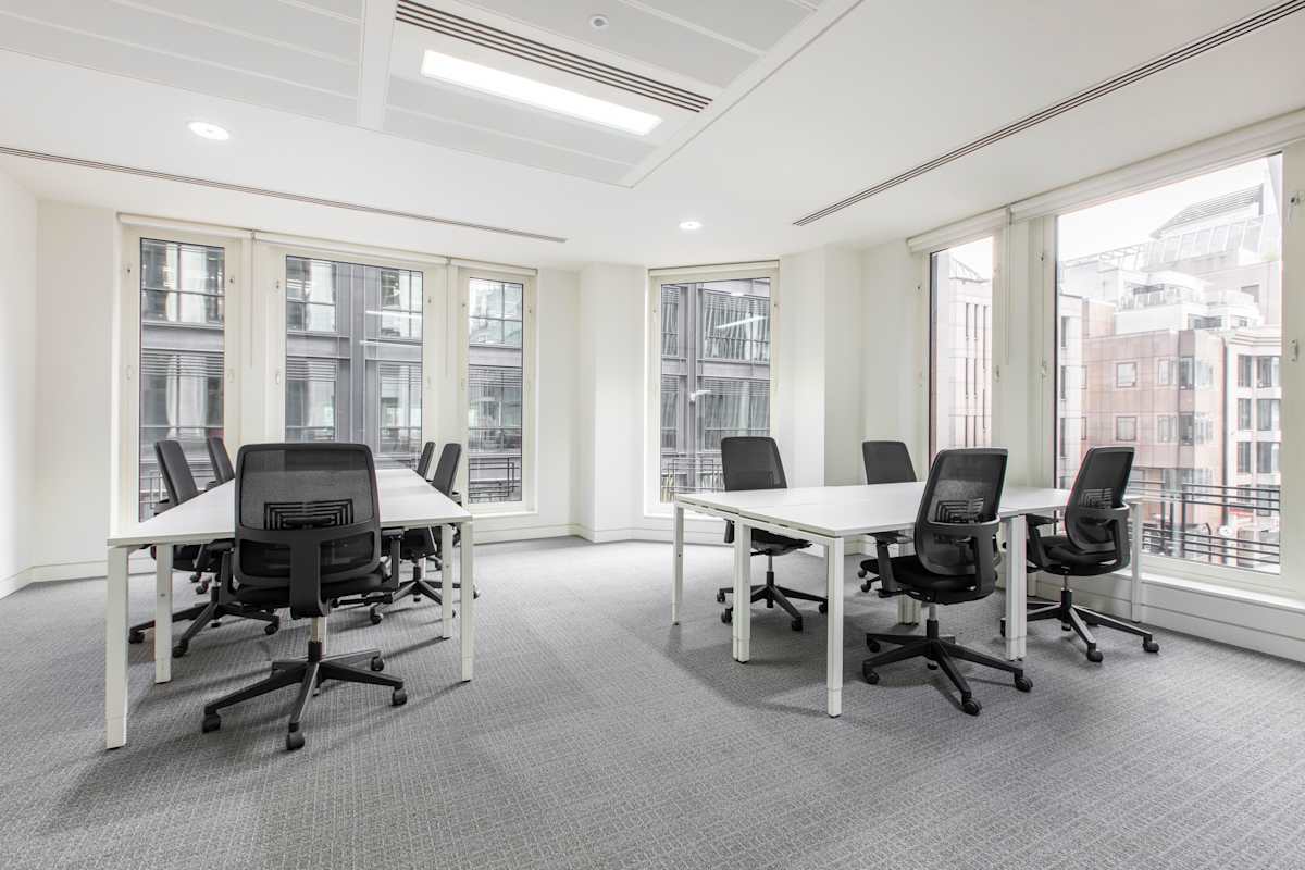 Regus - London, 63 St Mary Axe interior photo 4