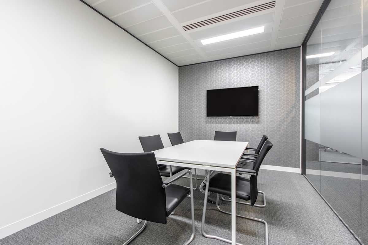 Regus - London, 63 St Mary Axe interior photo 9
