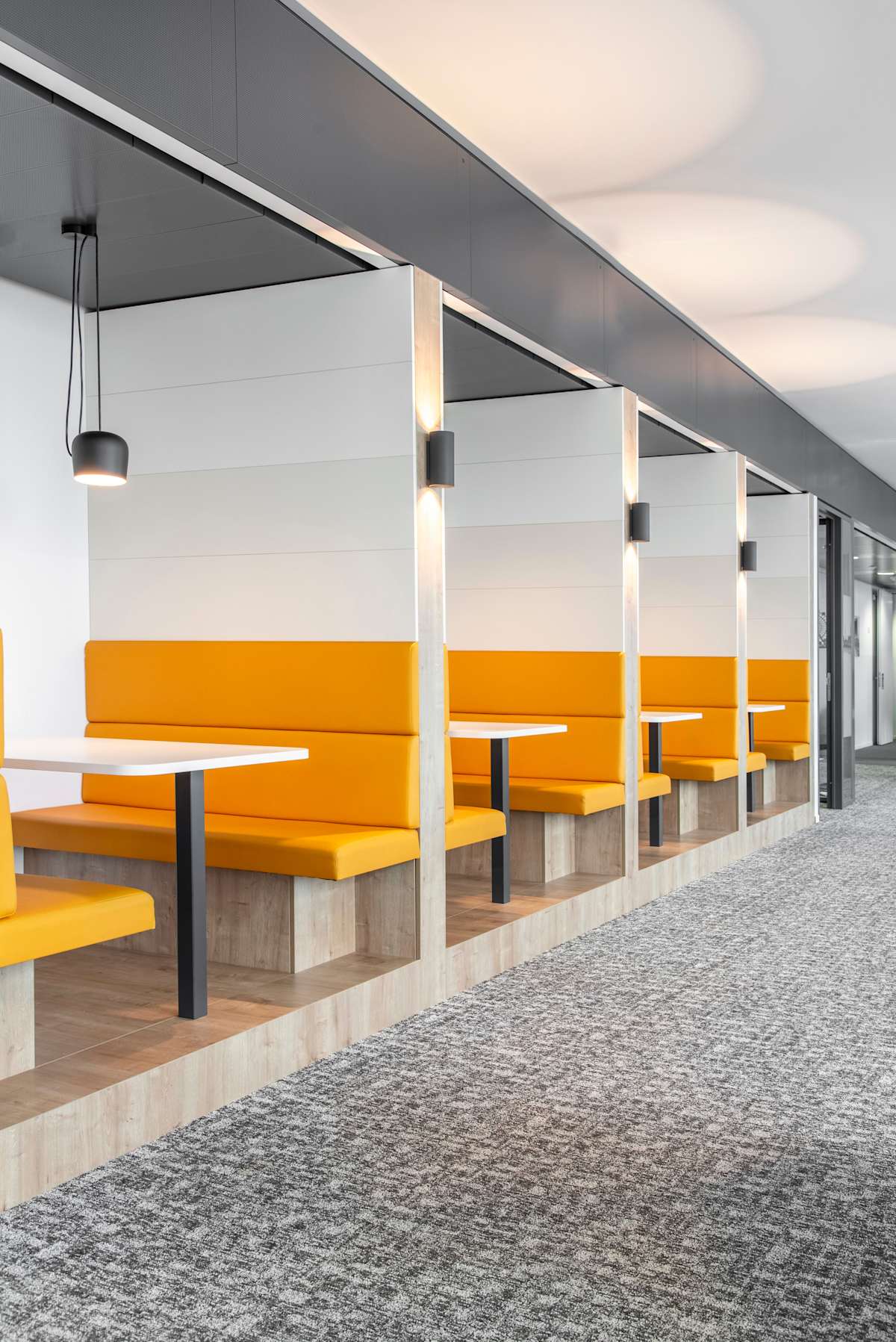 Regus DC Tower interior photo 5