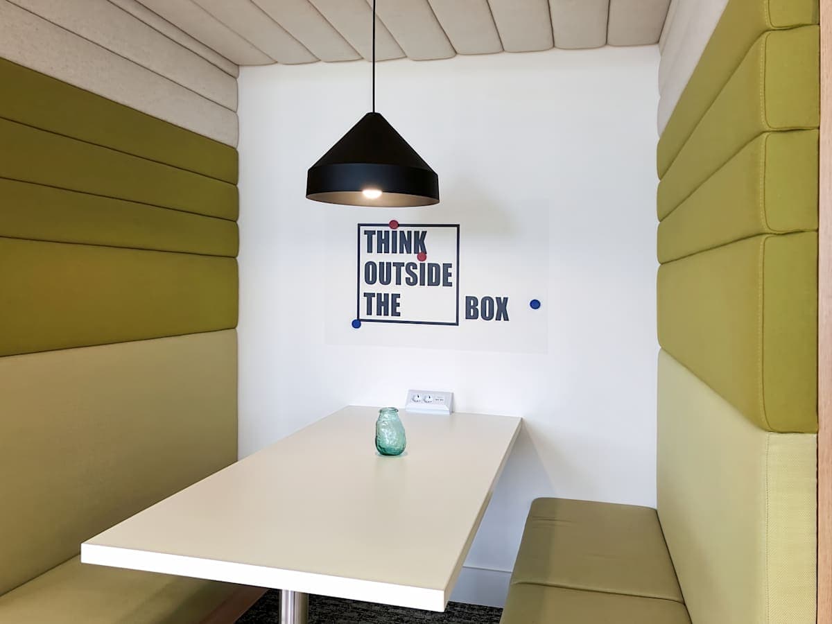 Regus - Ratingen, Ratingen Ostbahnhof interior photo 10