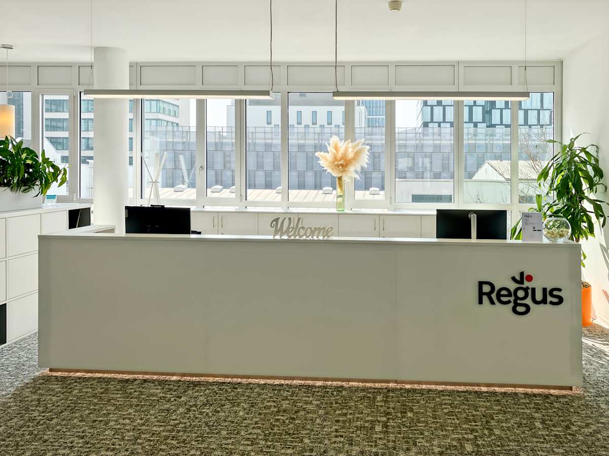 Regus - Eschborn, Business Park interior photo 12
