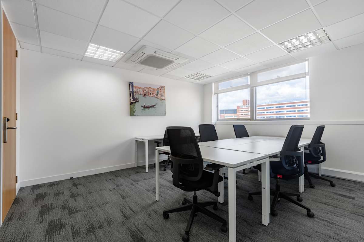 Regus - London, Lewisham Riverdale interior photo 4