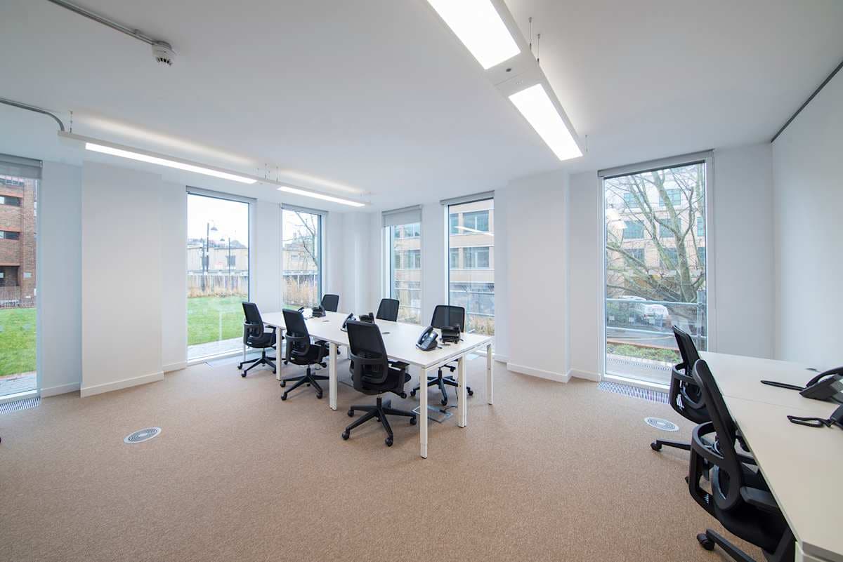 Spaces Charter Building interior photo 4