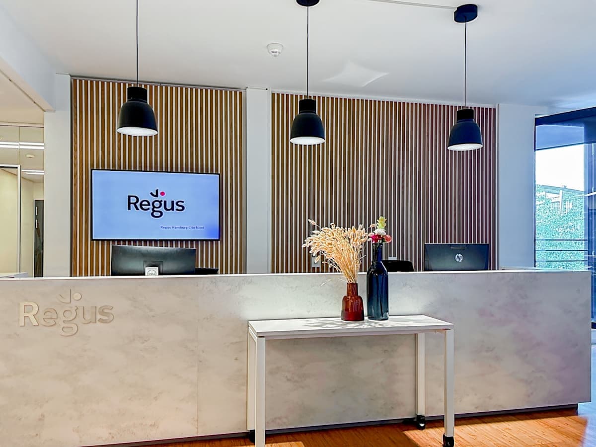 Regus - Hamburg, Hamburg City Nord interior photo 2