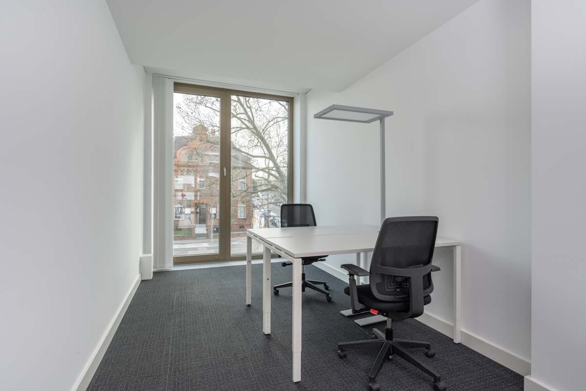 Mainzer Str. 97/c/o Regus interior photo 7