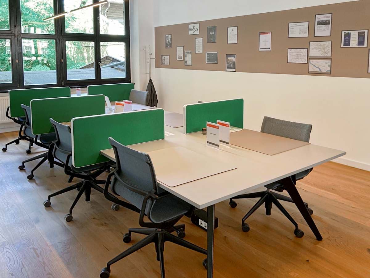 Regus Leuchtenfabrik interior photo 8