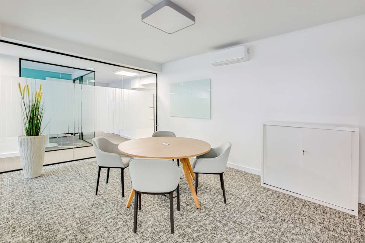Regus - Moenchengladbach, Bismarckstraße interior photo 5