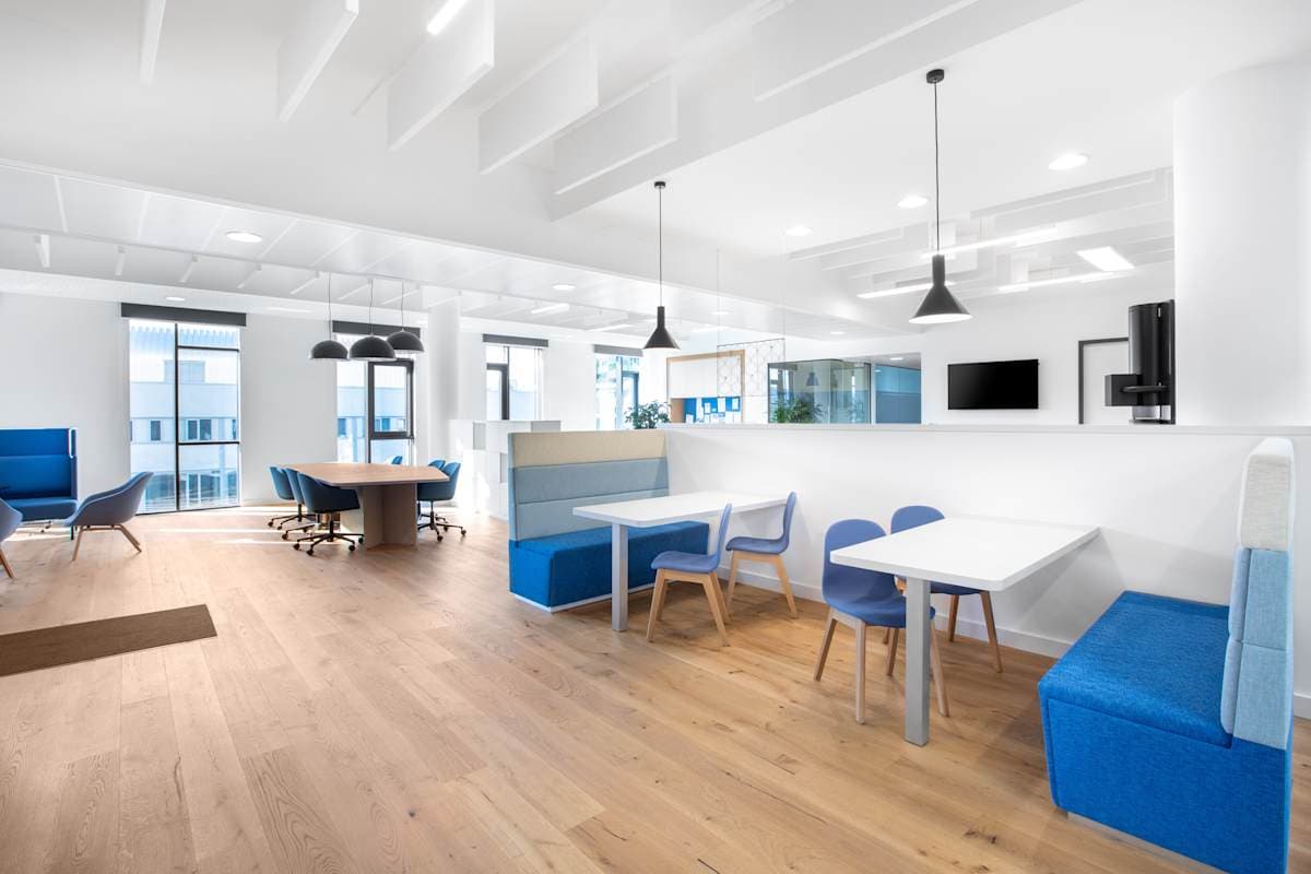 Regus Messecarree interior photo 6