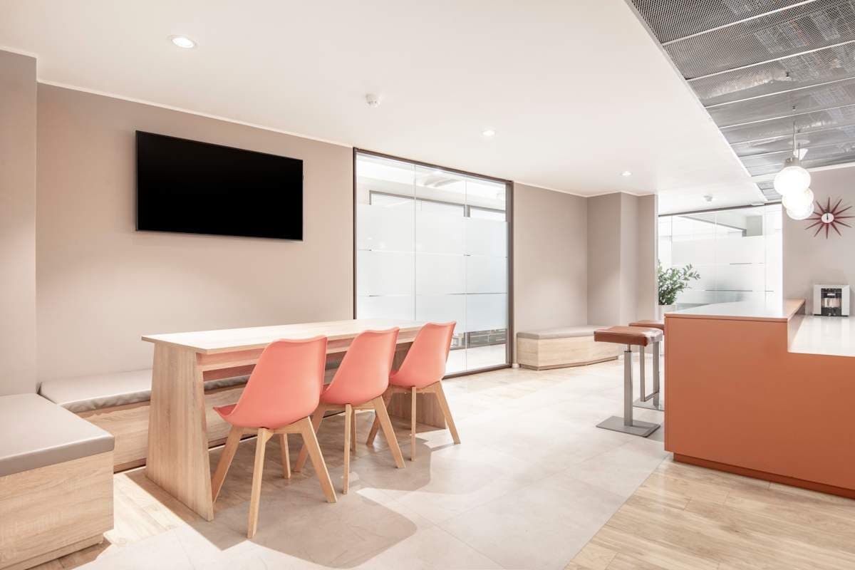 Regus - Milan Tortona interior photo 5