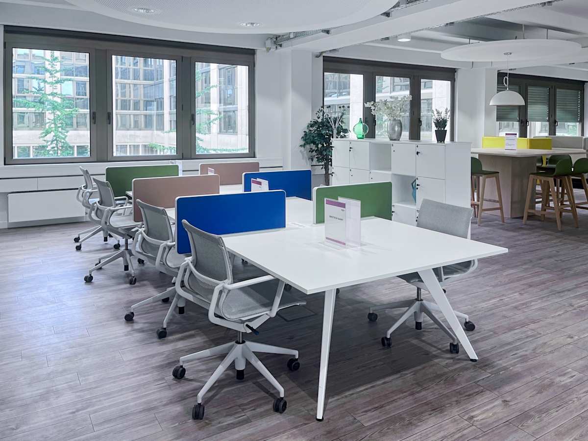 Regus - Munich, Perlach interior photo 8
