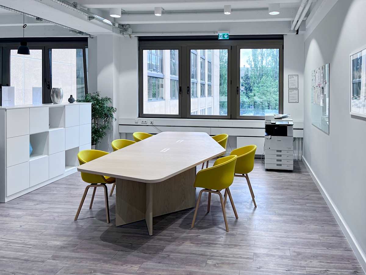 Regus - Munich, Perlach interior photo 10