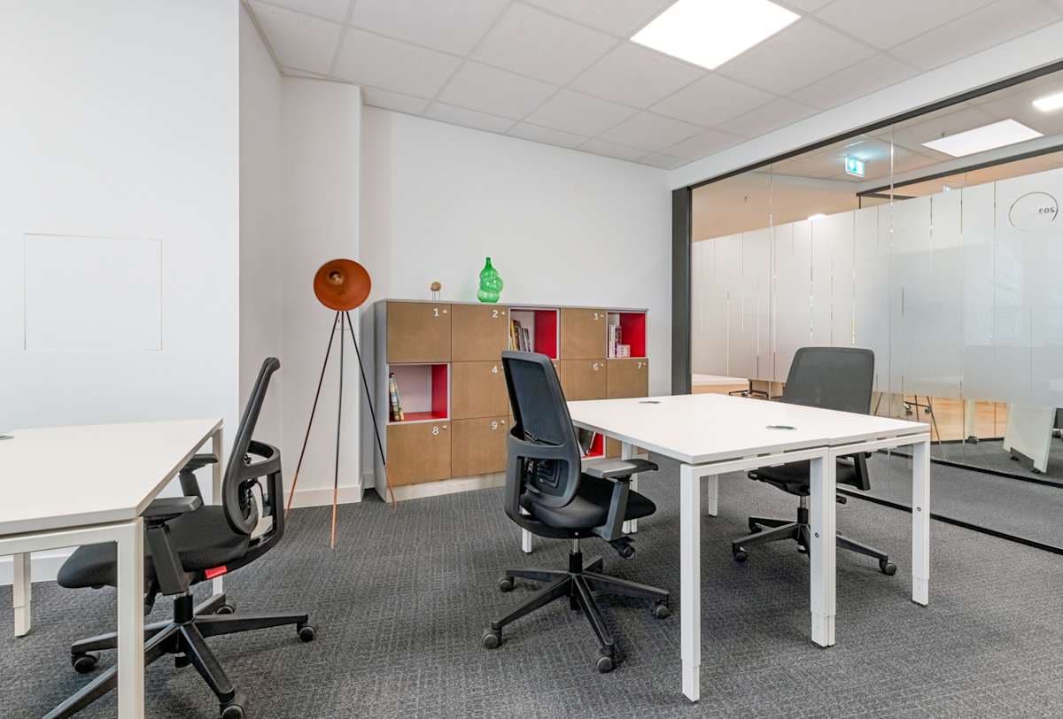Regus - Augsburg, Augsburg Hauptbahnhof interior photo 7