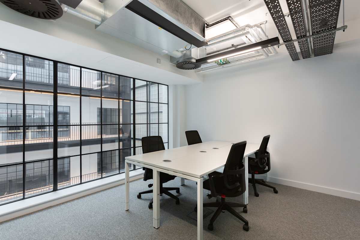 Spaces Shoreditch City Road interior photo 5