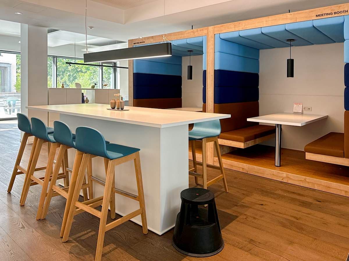 Regus Heidelberg Stadttor Ost interior photo 5