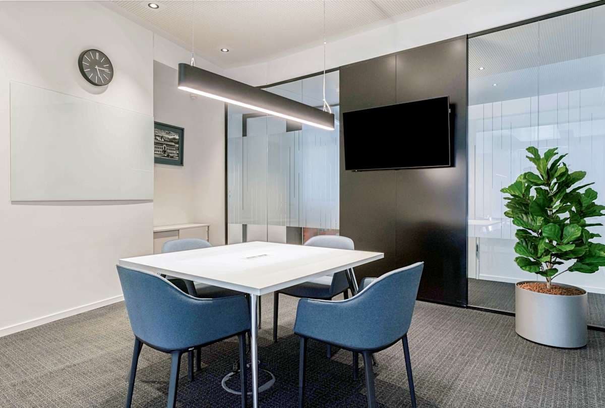 Regus Heidelberg Stadttor Ost interior photo 9
