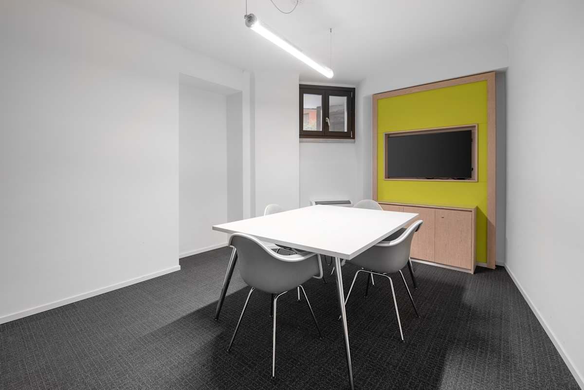 Regus - Milan, Porta Venezia interior photo 3