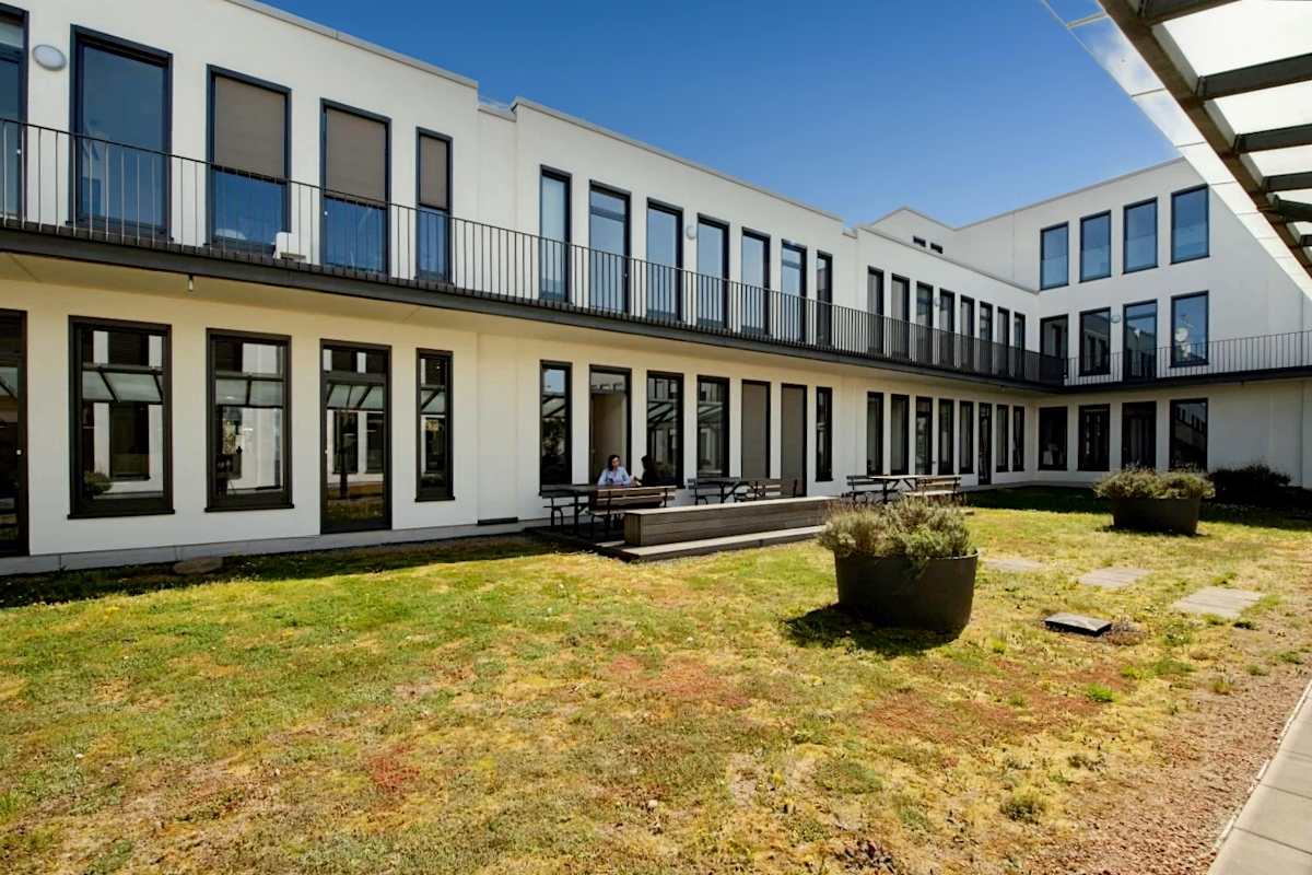 Regus - Hamburg, Altona interior photo 2