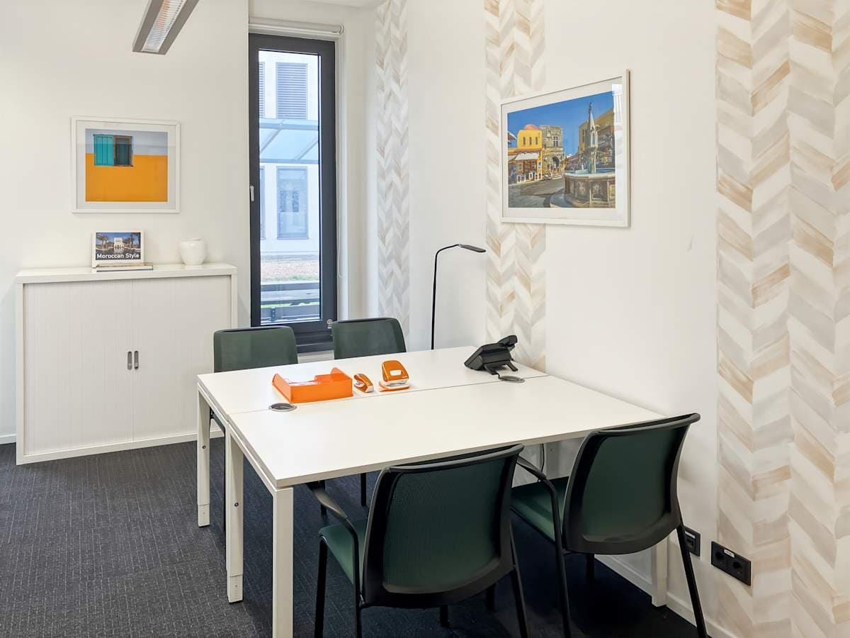 Regus - Hamburg, Altona interior photo 13