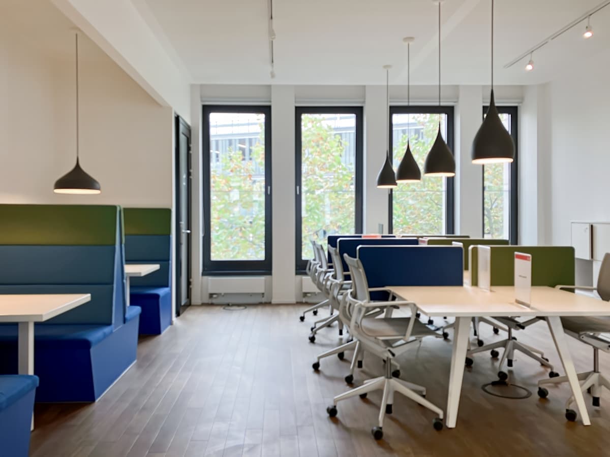 Regus - Hamburg, Altona interior photo 15