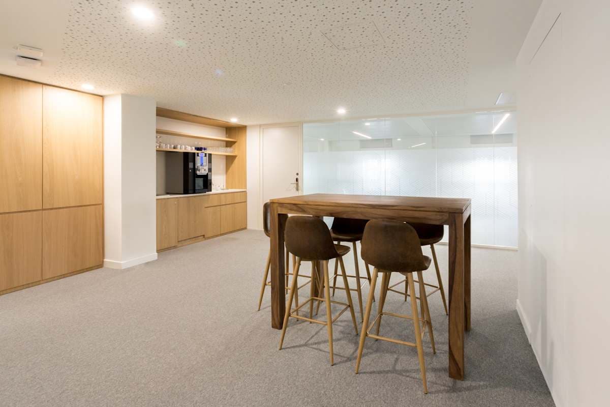 Spaces 40 Rue du Louvre interior photo 7