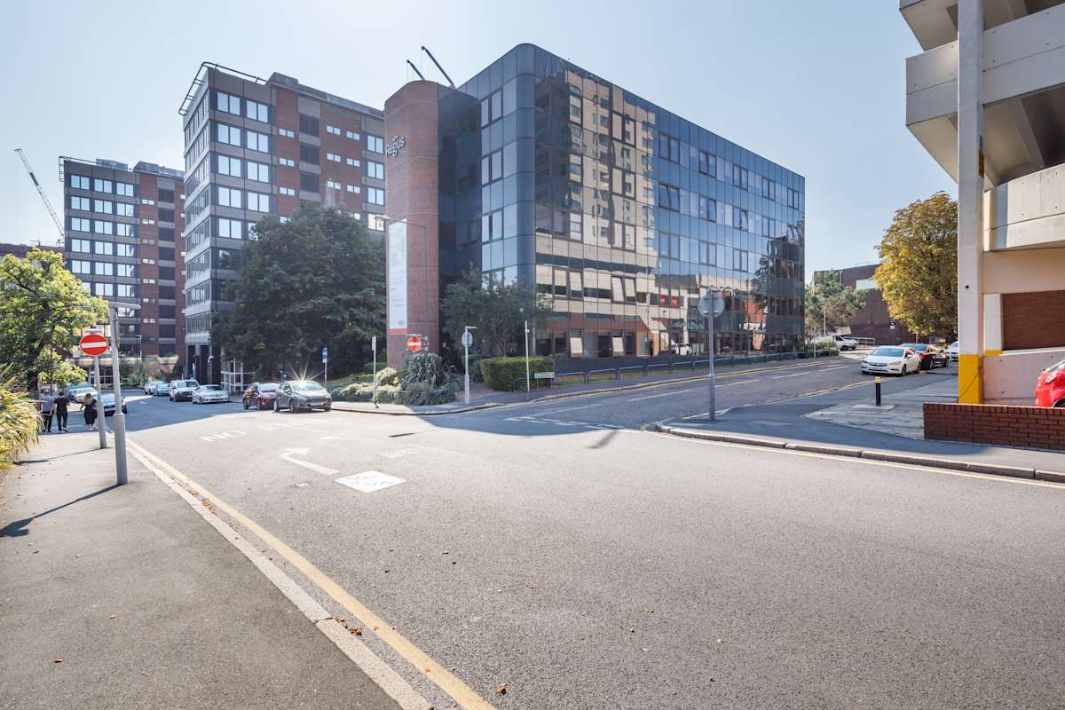 Regus - London, Bromley South interior photo 1