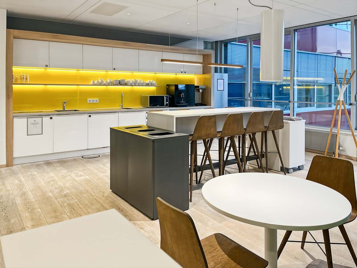 Regus - Hamburg, Hammerbrook interior photo 11