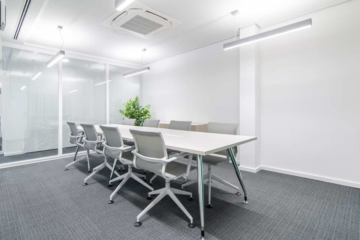 Regus Erfurt Hauptbahnhof interior photo 3