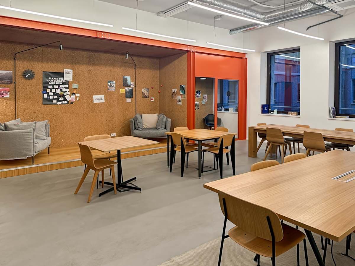 Spaces Piazza Vetra interior photo 12