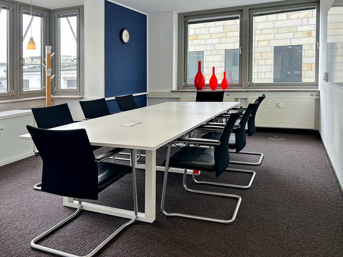 Regus - Cologne City interior photo 5