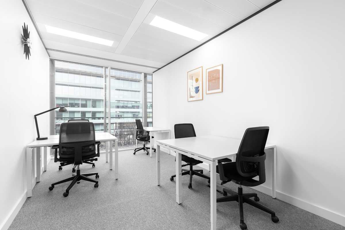 Spaces Ealing Aurora interior photo 4