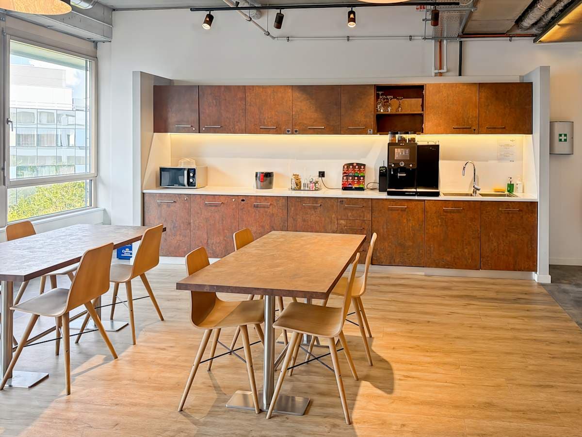 Regus Prinzenpark interior photo 6