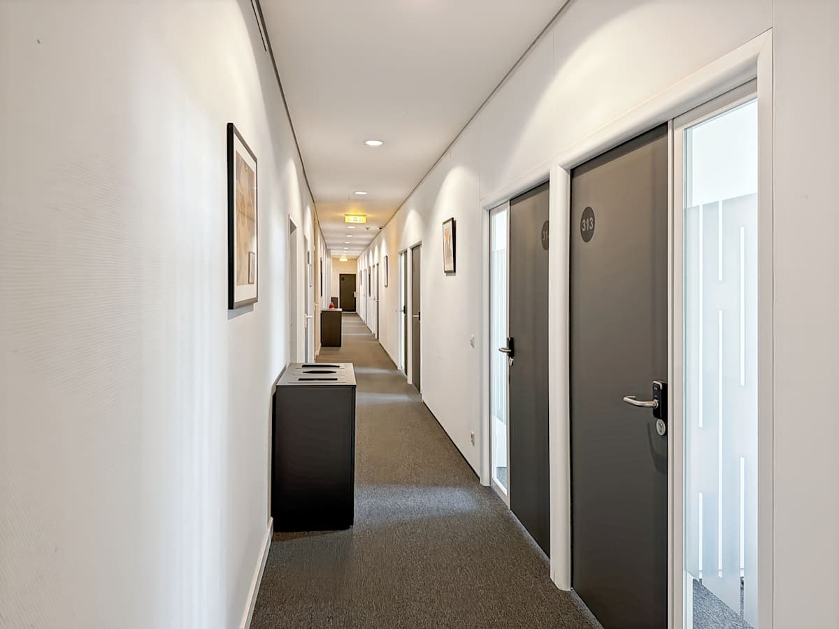 Regus Prinzenpark interior photo 7