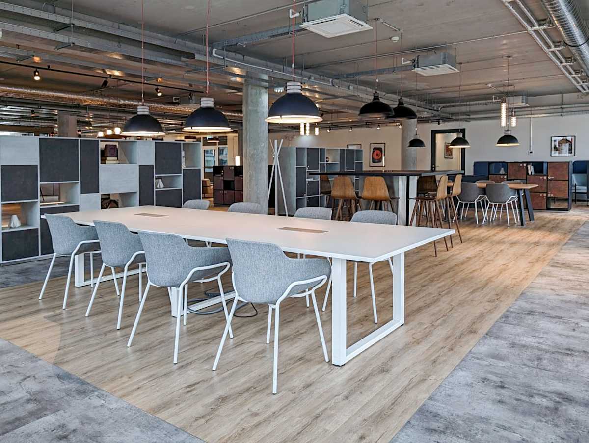 Regus Prinzenpark interior photo 8